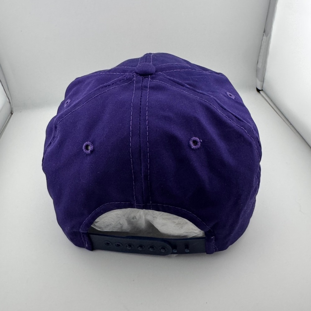 Los Angeles Lakers Script Sports Specialties Hat Purple Vintage Snapback NBA Cap - Picture 3 of 8